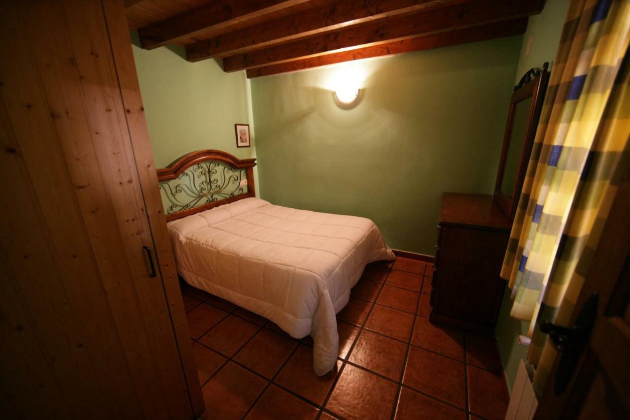 Alojamientos Rurales El Fontano Galende エクステリア 写真