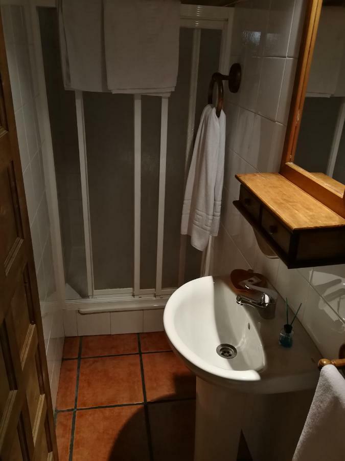 Alojamientos Rurales El Fontano Galende エクステリア 写真